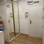 Pleno Centro, Cerca De Todo Con Wifi Gratis Y Ascensor * Santander