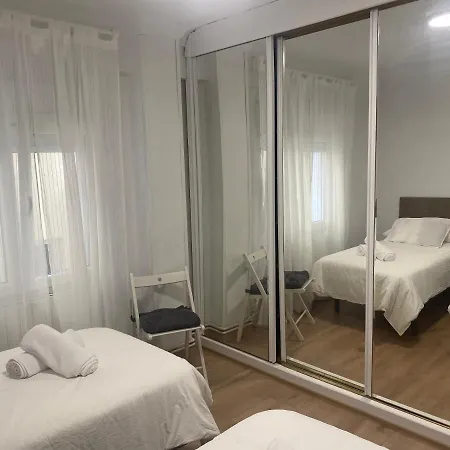 Pleno Centro, Cerca De Todo Con Wifi Gratis Y Ascensor * Santander