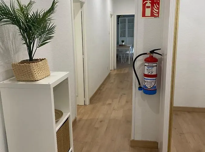 Pleno Centro, Cerca De Todo Con Wifi Gratis Y Ascensor 桑坦德